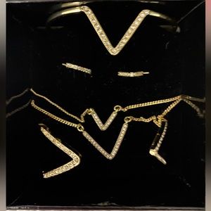 Brand new Victoria’s Secret jewelry set necklace earrings bracelets